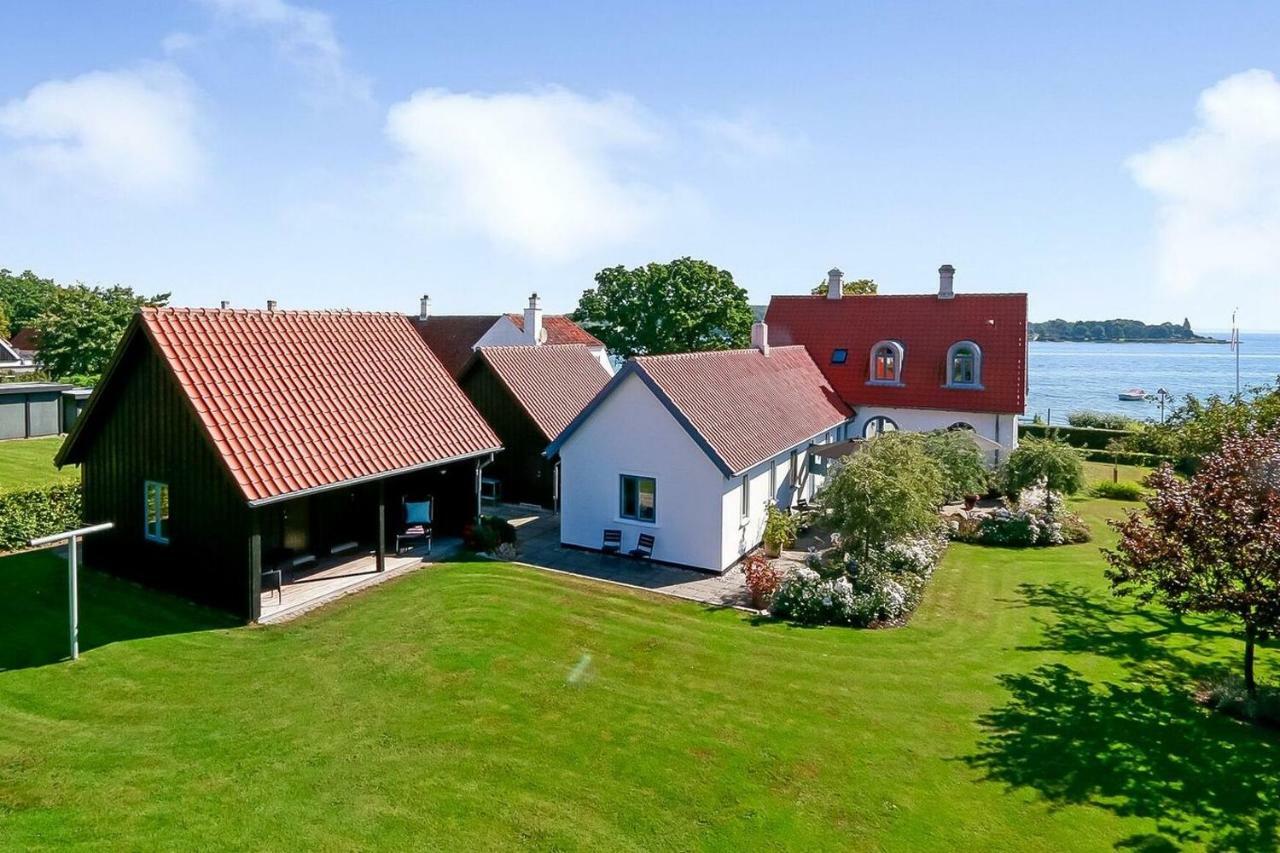 Troense Bed And Breakfast By The Sea Svendborg Exteriör bild